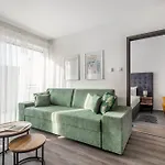 Hock By Vagabond 4*